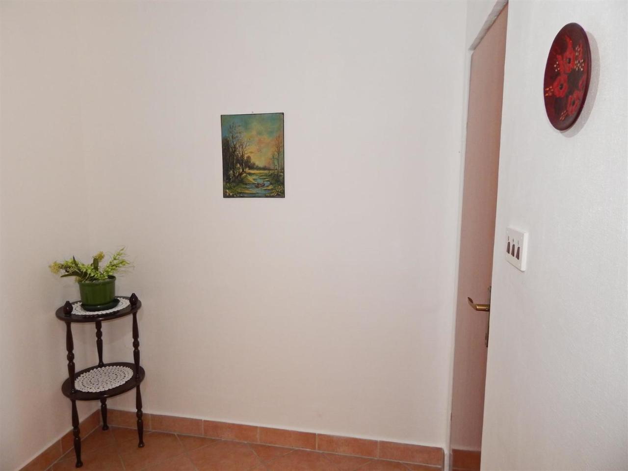 Apartments Rajko パグ エクステリア 写真